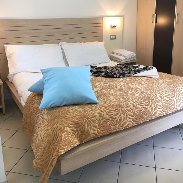 ريتشيوني Residence Il Tulipano المظهر الخارجي الصورة
